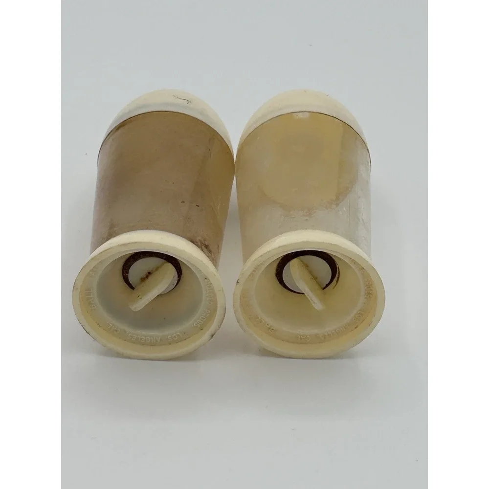Vintage‎ Stanhome Salt & Pepper Ball Point Self Sealing Shakers - Plastic